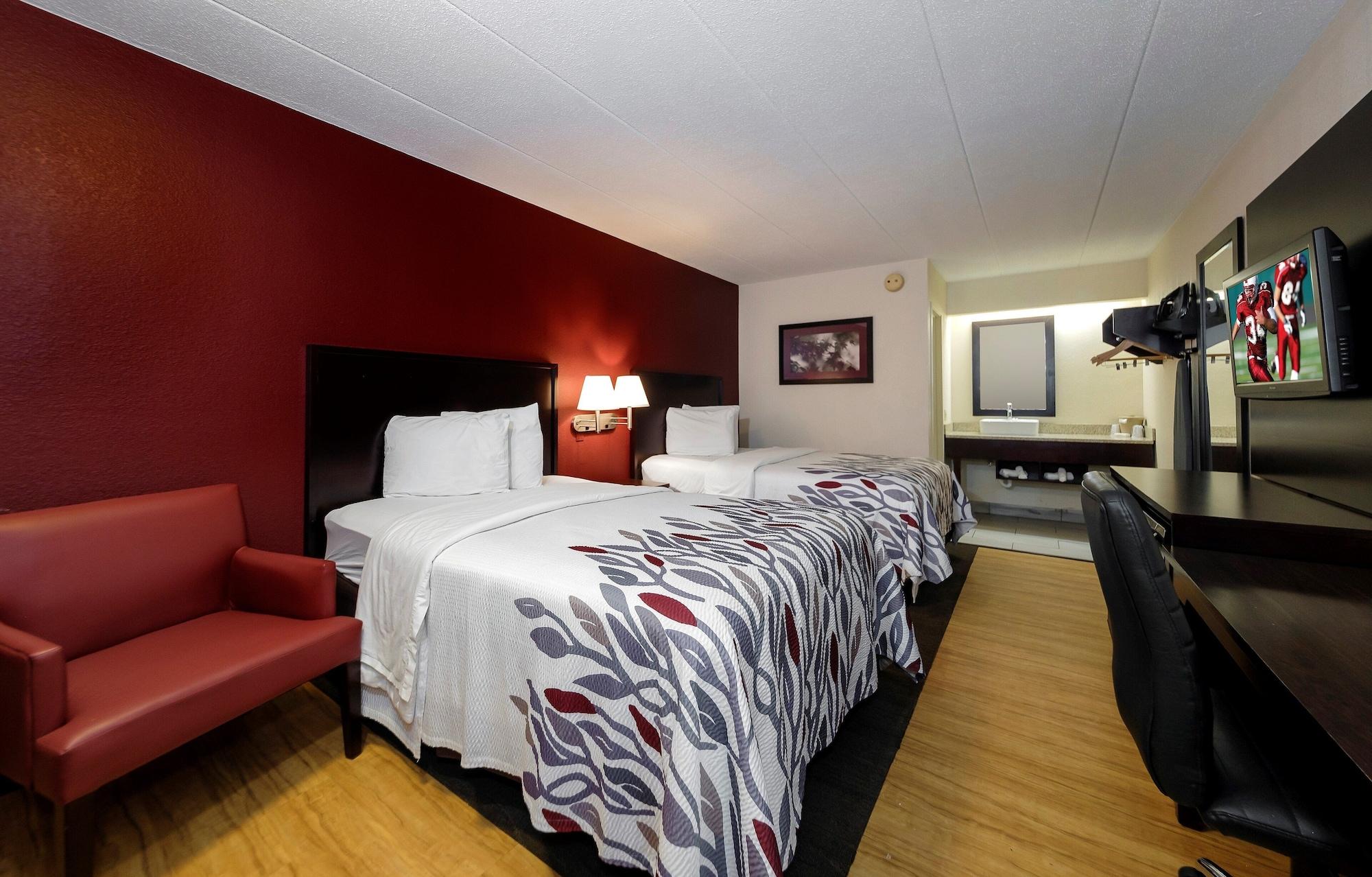 Red Roof Inn Lansing East - Msu Eksteriør billede